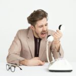 Essere arrabbiato come una iena: significato, origine e uso dell’espressione